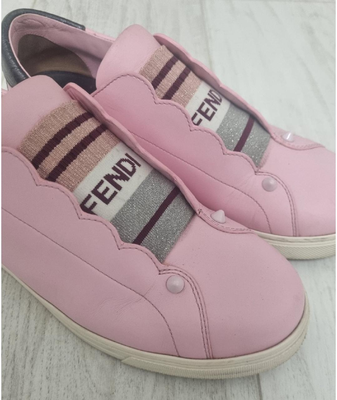 FENDI Розовые кожаные слипоны, фото 4