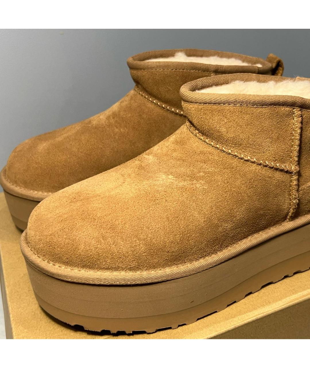 UGG AUSTRALIA Коричневые замшевые ботинки, фото 3