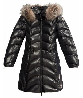 MONCLER Пуховик