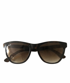 

Солнцезащитные очки RAY BAN
