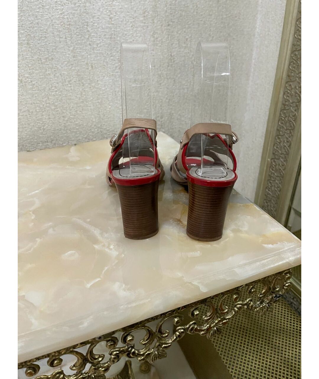 MARC BY MARC JACOBS Бежевые нубуковые босоножки, фото 4