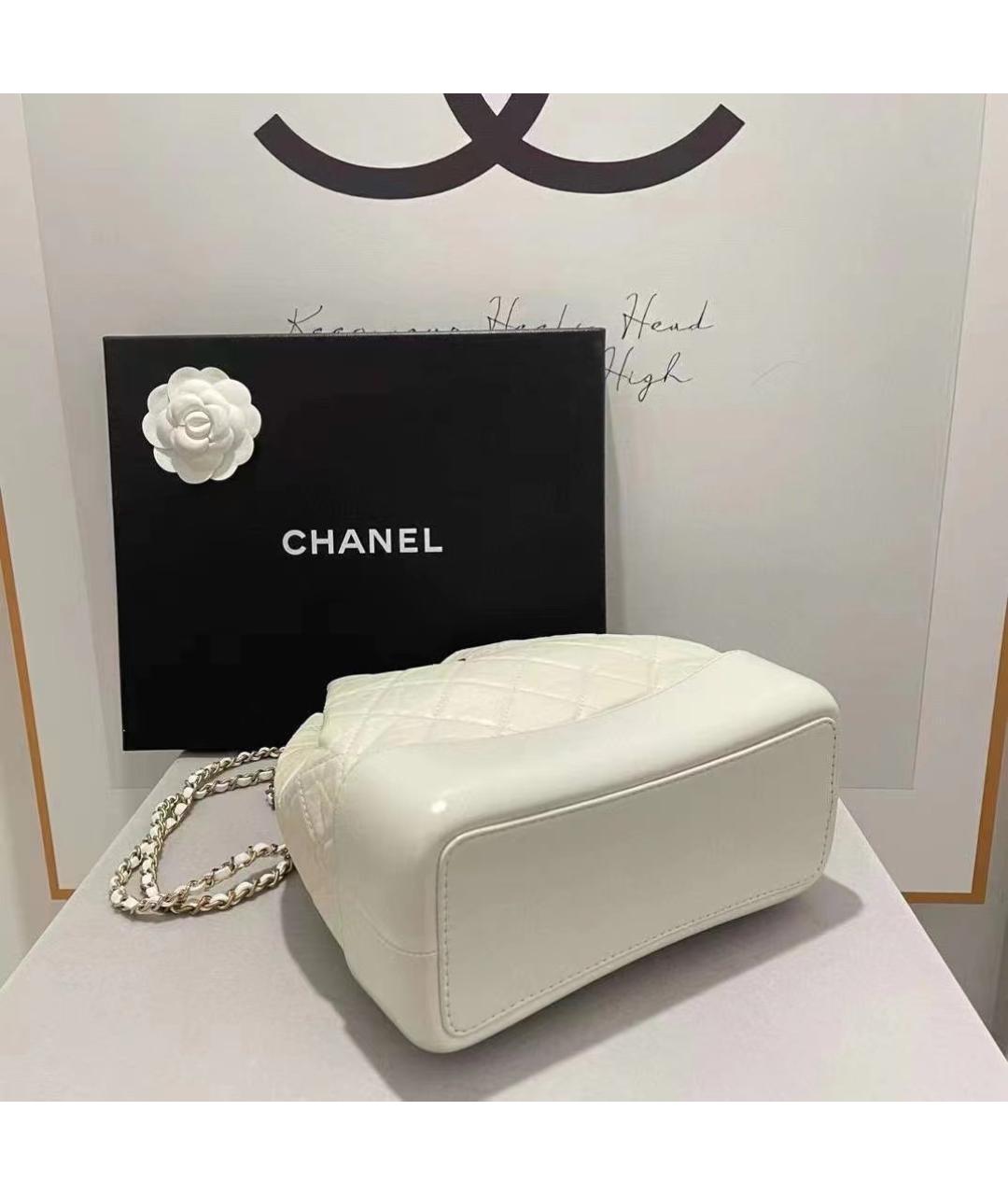 CHANEL Белый кожаный рюкзак, фото 5