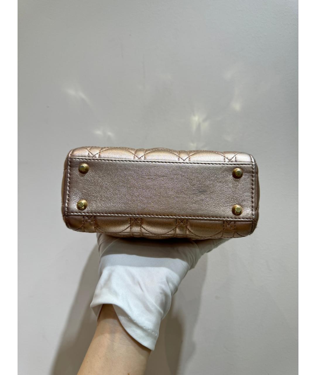 CHRISTIAN DIOR Золотая кожаная сумка с короткими ручками, фото 6