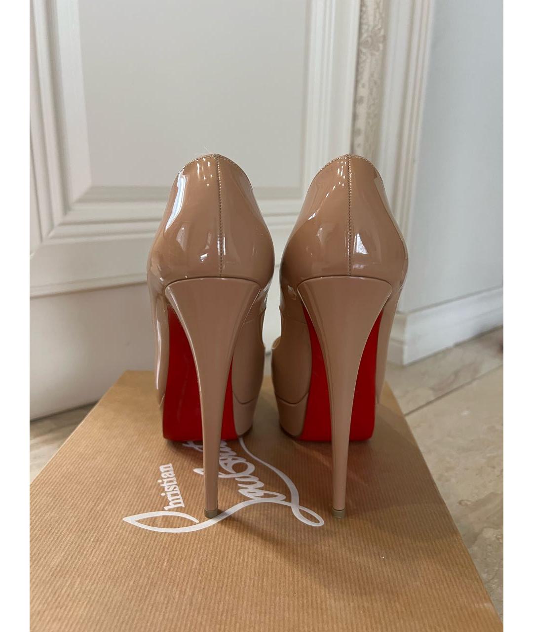 CHRISTIAN LOUBOUTIN Бежевые кожаные туфли, фото 2