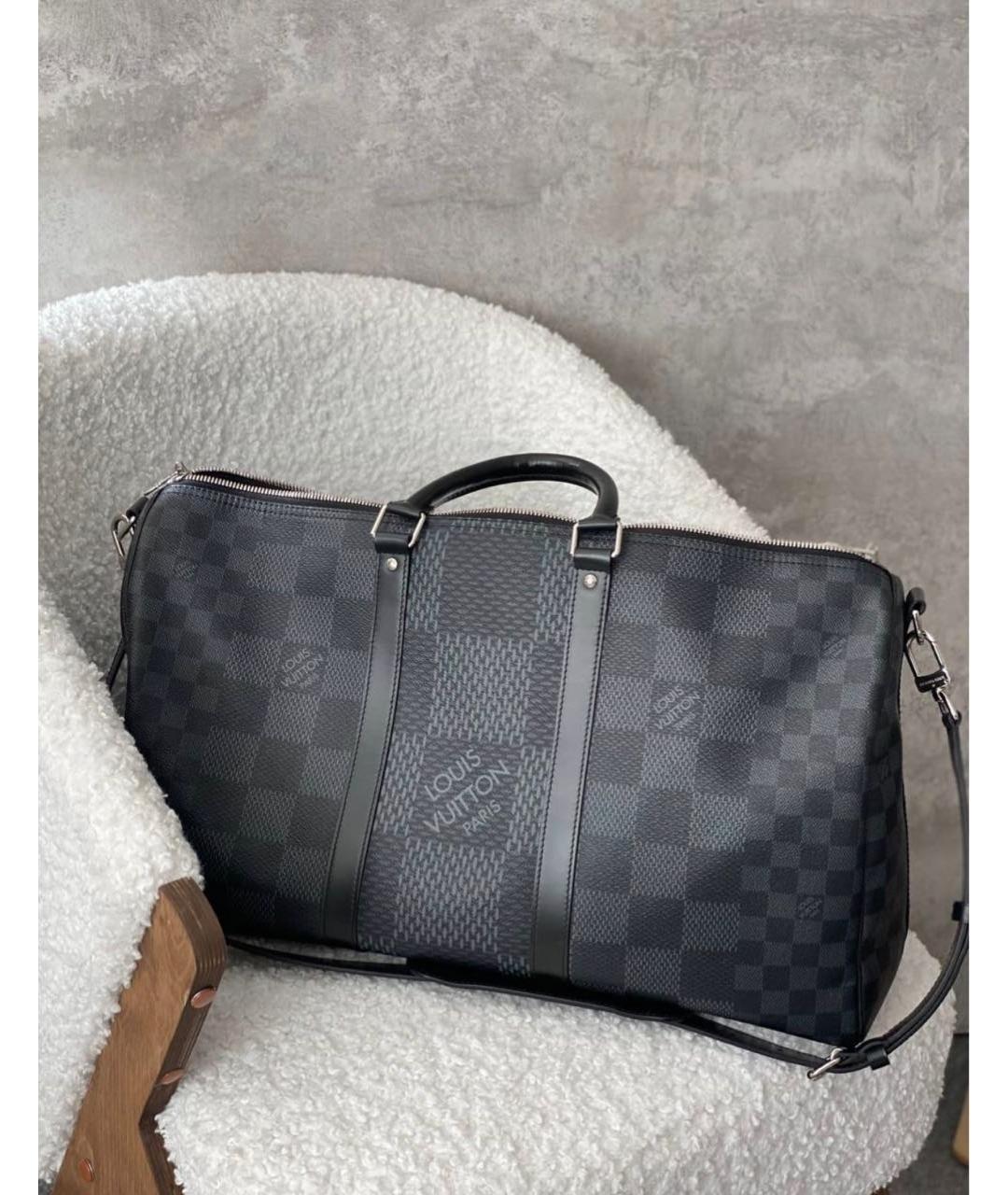 LOUIS VUITTON Антрацитовая дорожная/спортивная сумка, фото 4