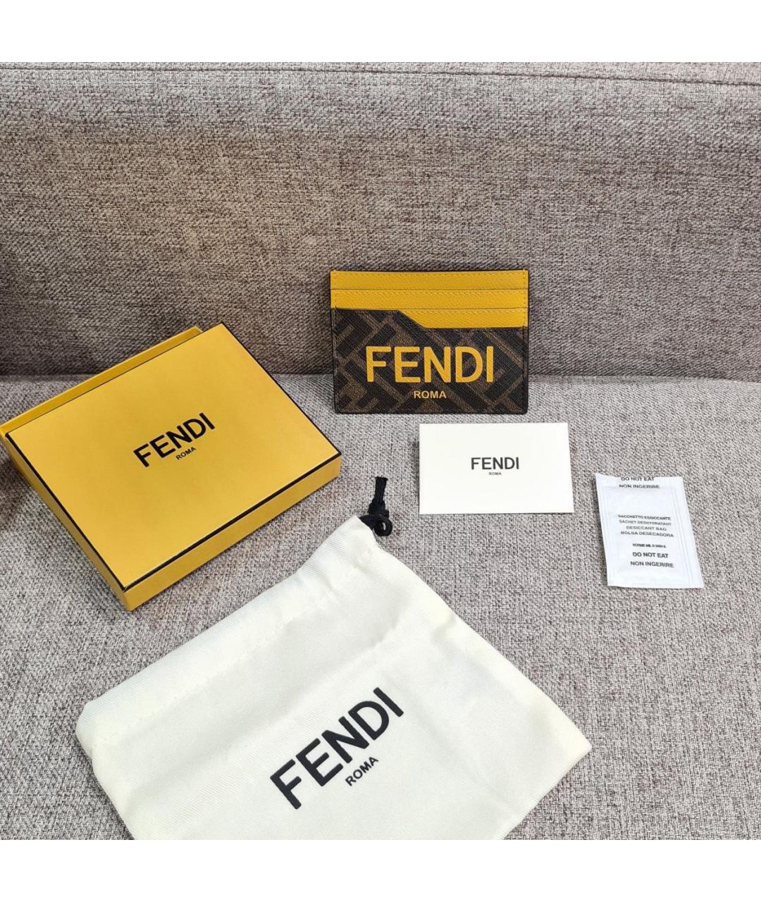 FENDI Коричневый кожаный кардхолдер, фото 7