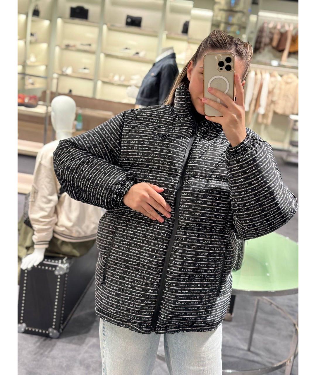 PRADA Черный полиамидовый пуховик, фото 3