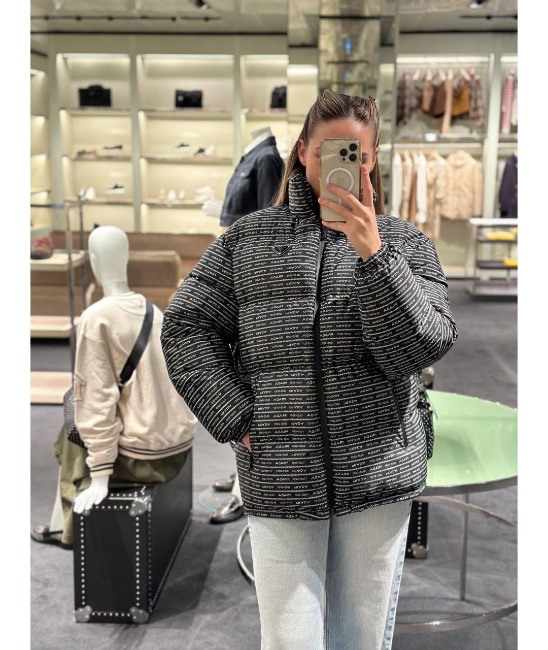 PRADA Черный полиамидовый пуховик, фото 2