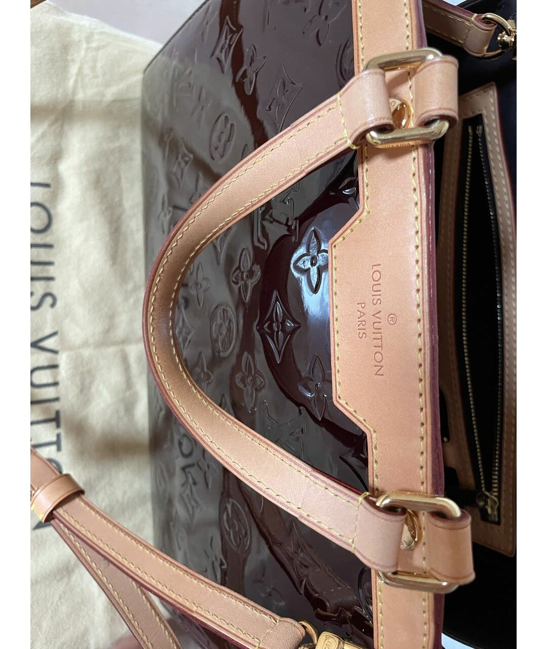 LOUIS VUITTON Бордовая сумка тоут из лакированной кожи, фото 5