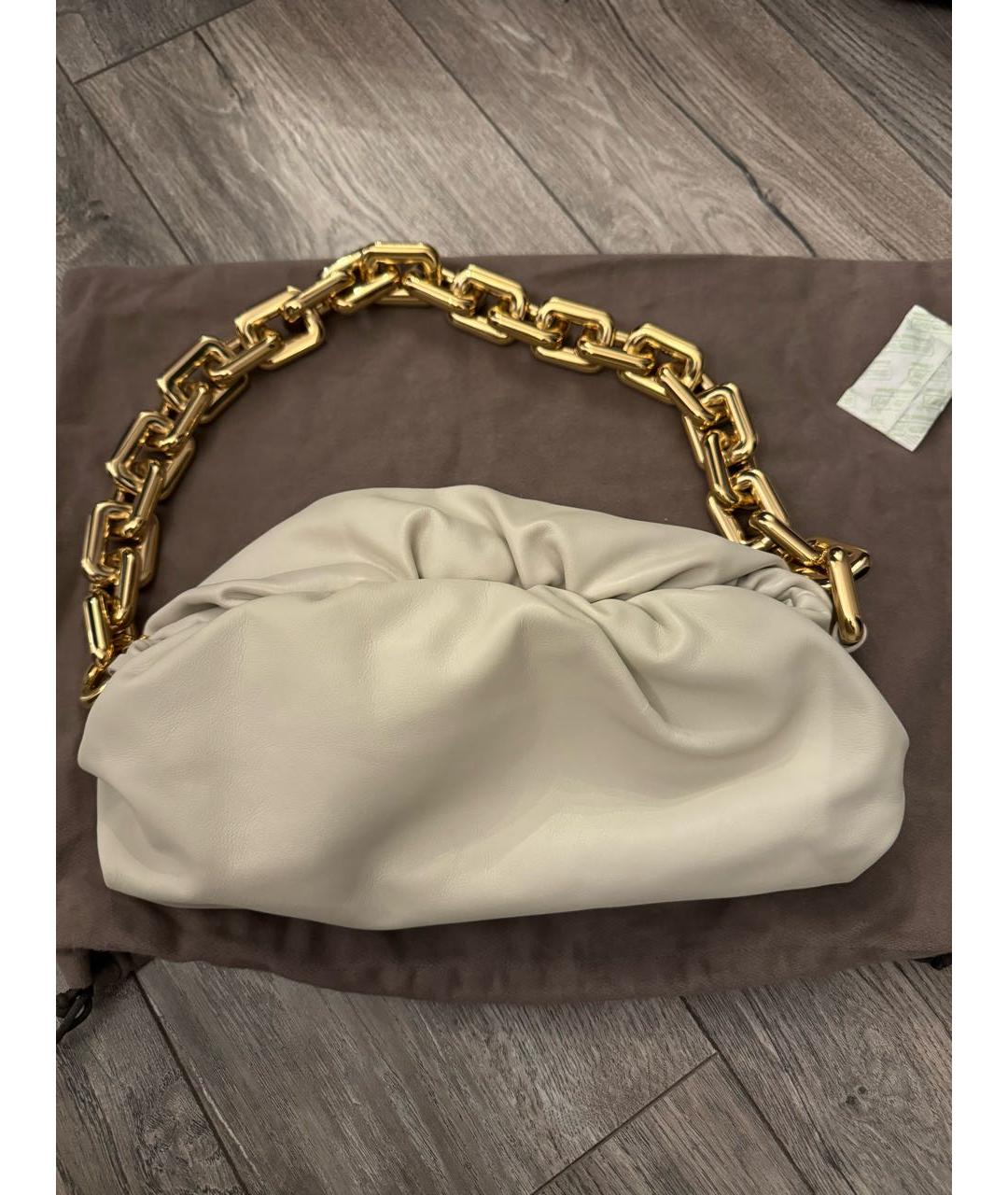 BOTTEGA VENETA Бежевая кожаная сумка с короткими ручками, фото 9