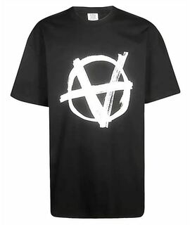 

Футболка VETEMENTS
