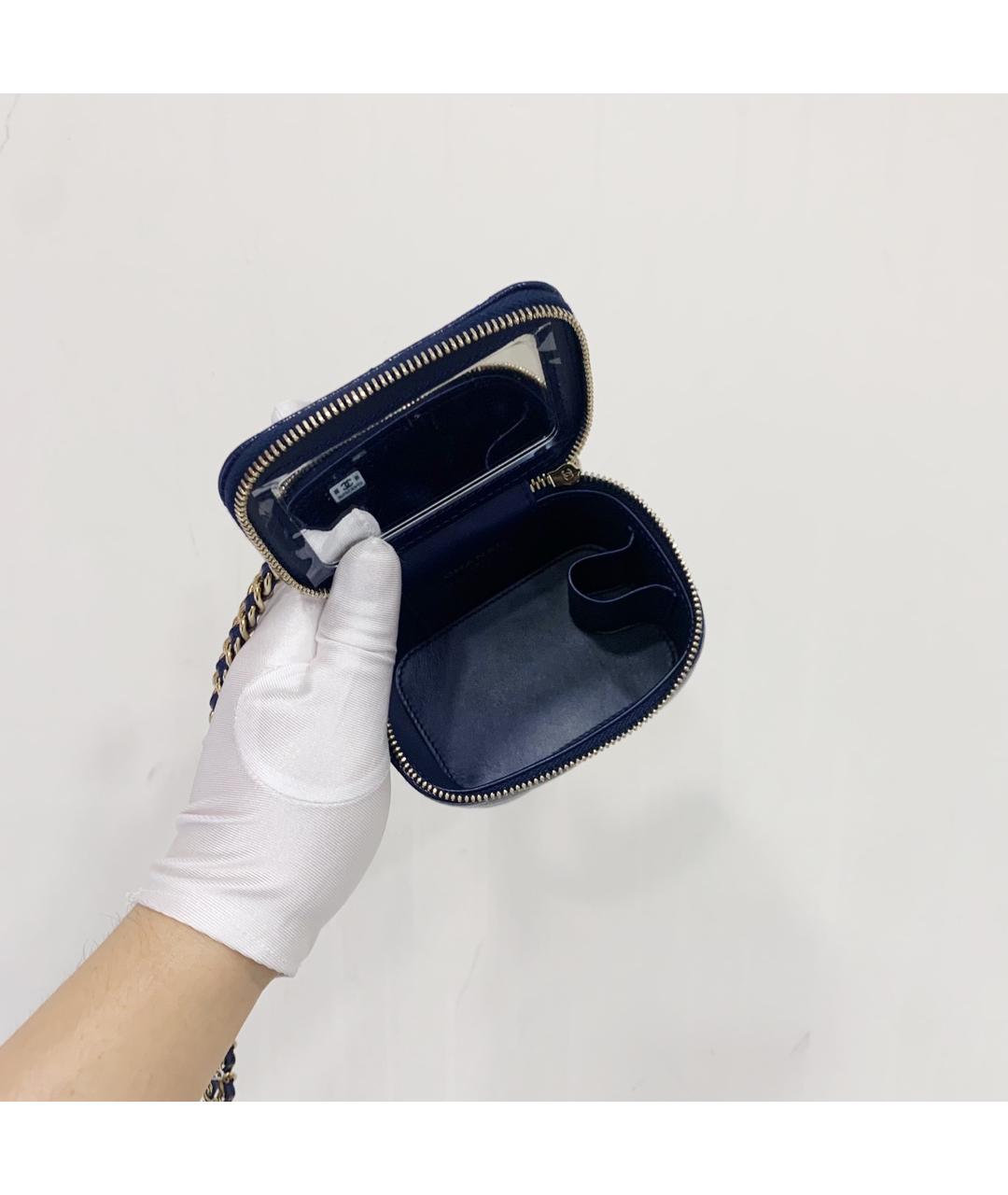 CHANEL Темно-синяя кожаная сумка через плечо, фото 6