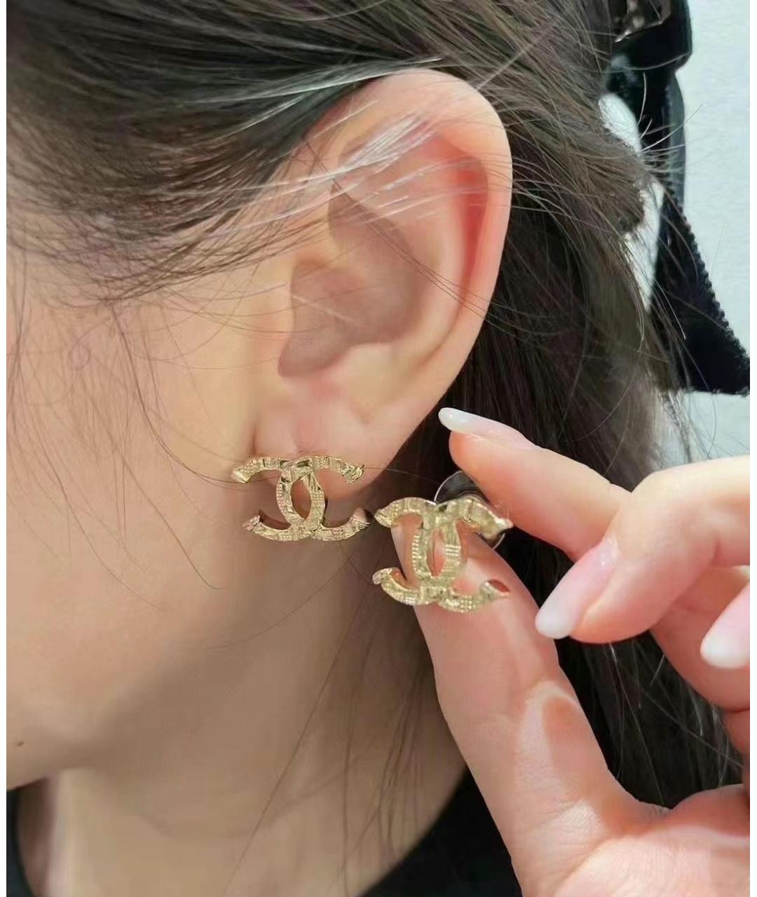 CHANEL Золотые латунные серьги, фото 5