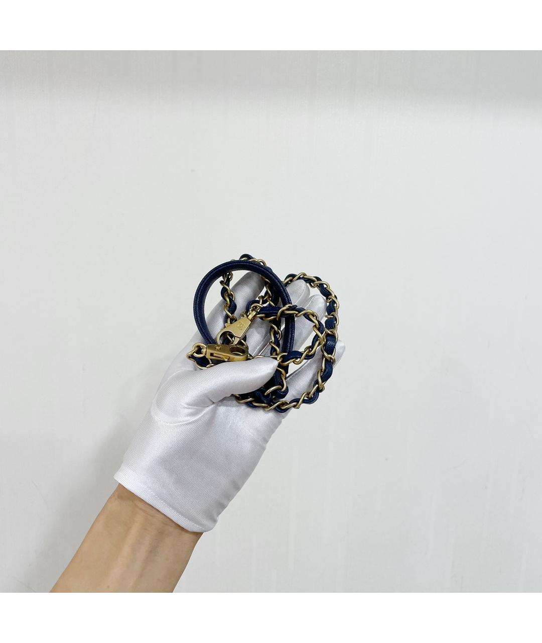 CHANEL Темно-синяя кожаная сумка с короткими ручками, фото 8