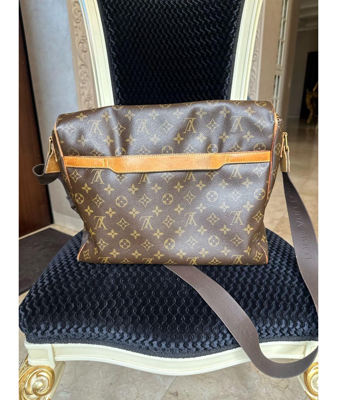 LOUIS VUITTON Коричневая кожаная сумка на плечо, фото 3