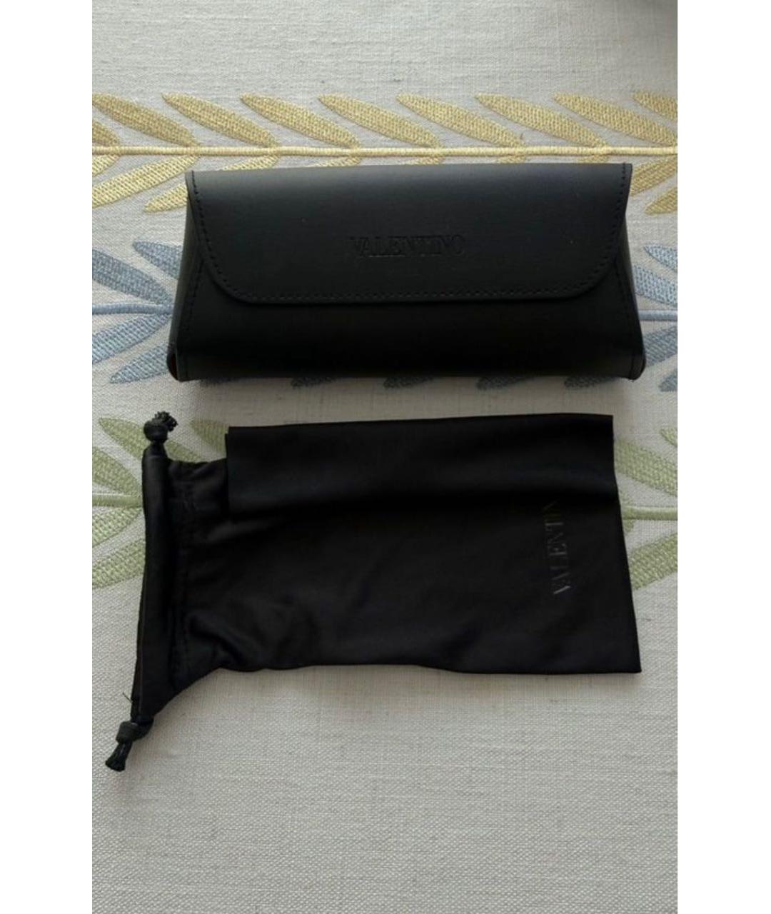 VALENTINO Черные металлические солнцезащитные очки, фото 4