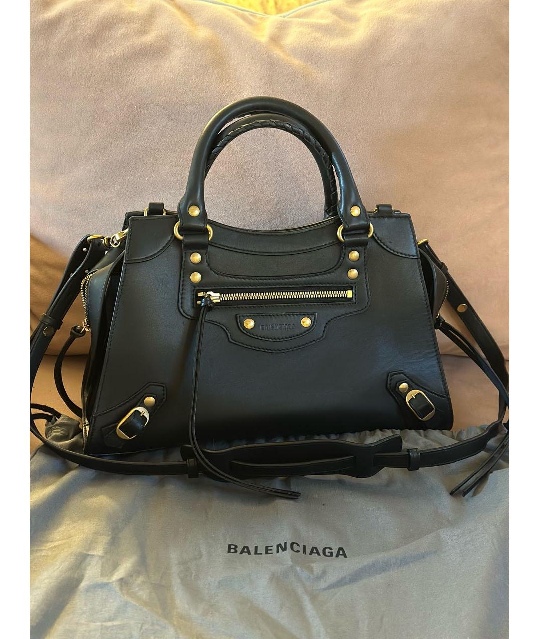 BALENCIAGA Черная кожаная сумка через плечо, фото 2