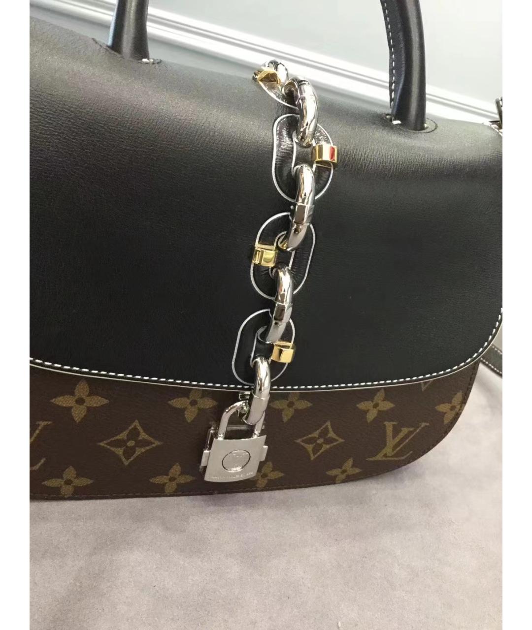 LOUIS VUITTON Коричневая кожаная сумка через плечо, фото 4