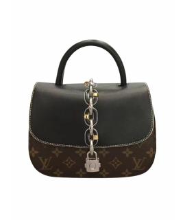 LOUIS VUITTON Сумка через плечо