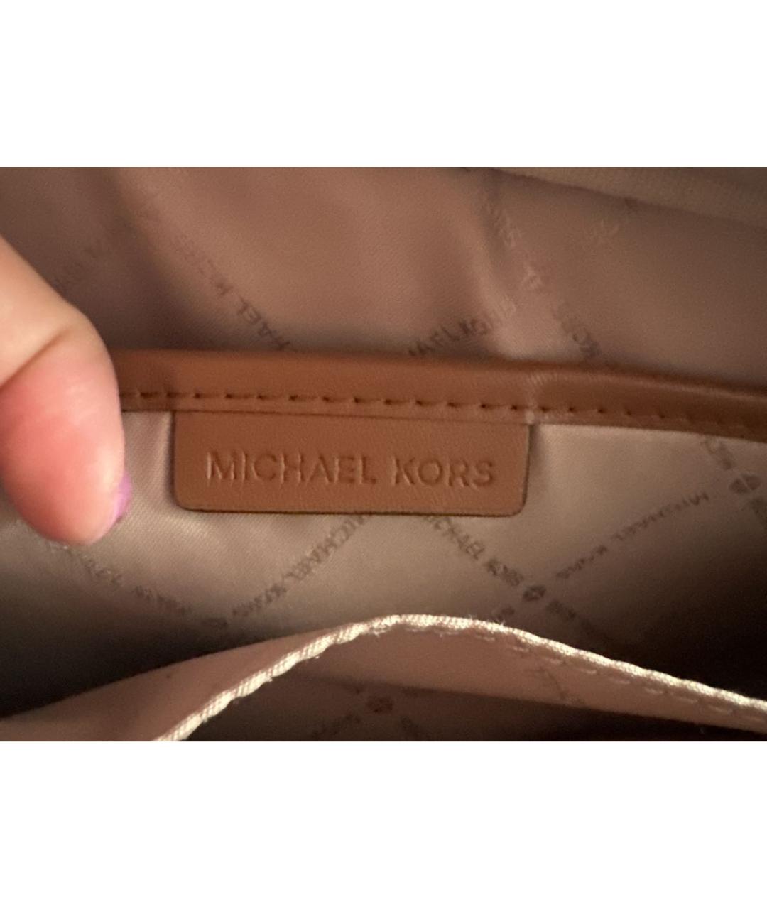 MICHAEL KORS Бежевая кожаная сумка через плечо, фото 5