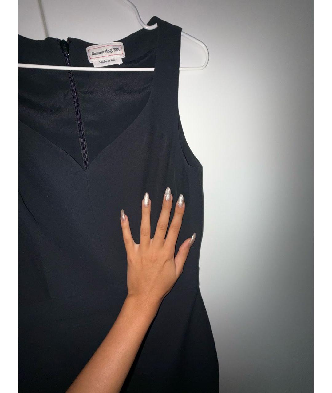 ALEXANDER MCQUEEN Черное вискозное коктейльное платье, фото 5
