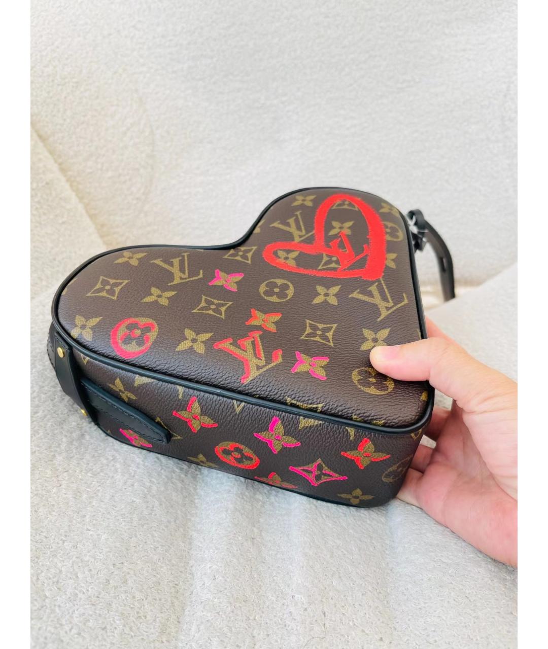 LOUIS VUITTON Коричневая кожаная сумка через плечо, фото 5