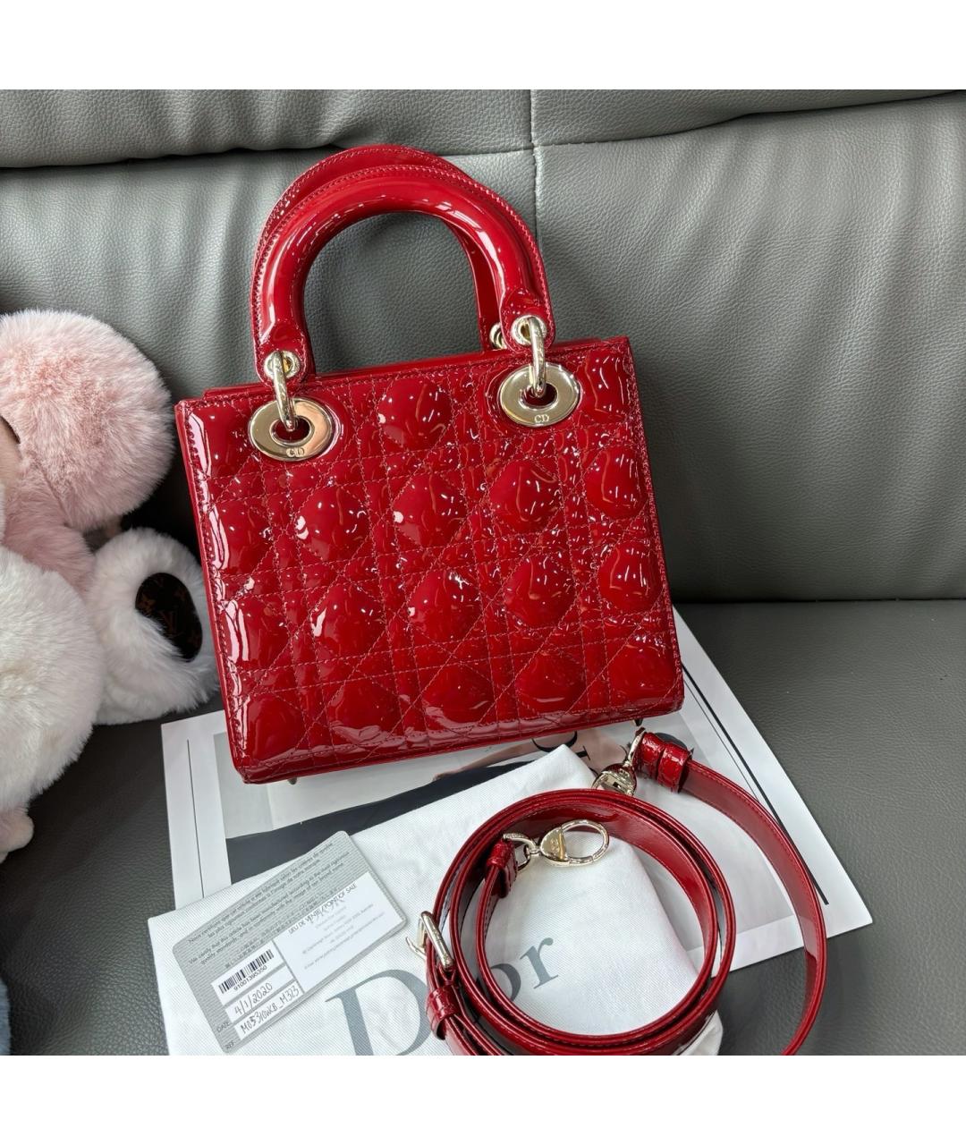 CHRISTIAN DIOR Красная сумка с короткими ручками из лакированной кожи, фото 3