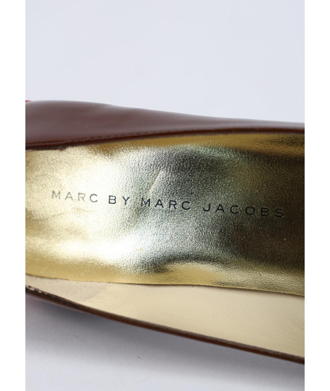 MARC JACOBS Мульти туфли из лакированной кожи, фото 5