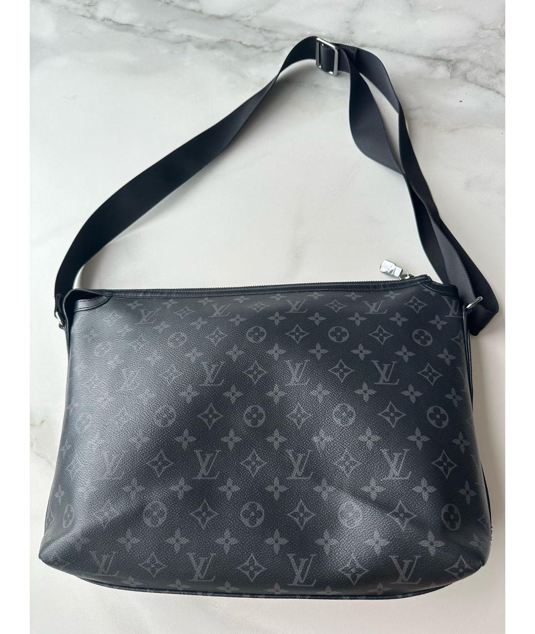 LOUIS VUITTON Черная кожаная сумка на плечо, фото 2