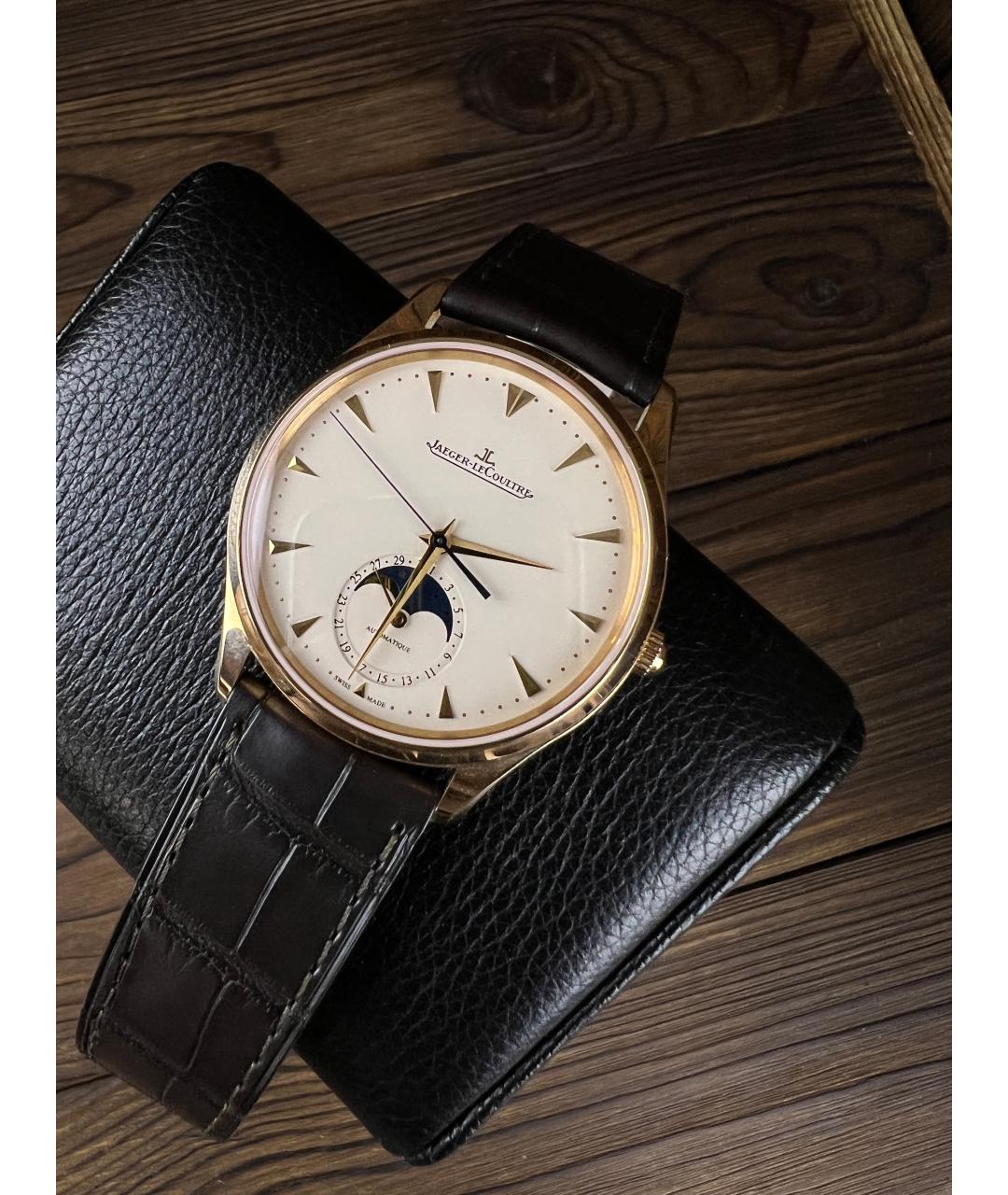Jaeger LeCoultre Черные часы из розового золота, фото 2