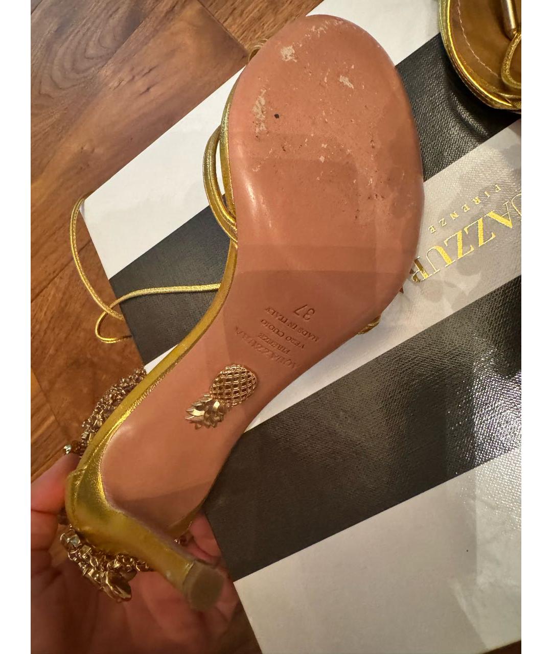 AQUAZZURA Золотые кожаные босоножки, фото 6