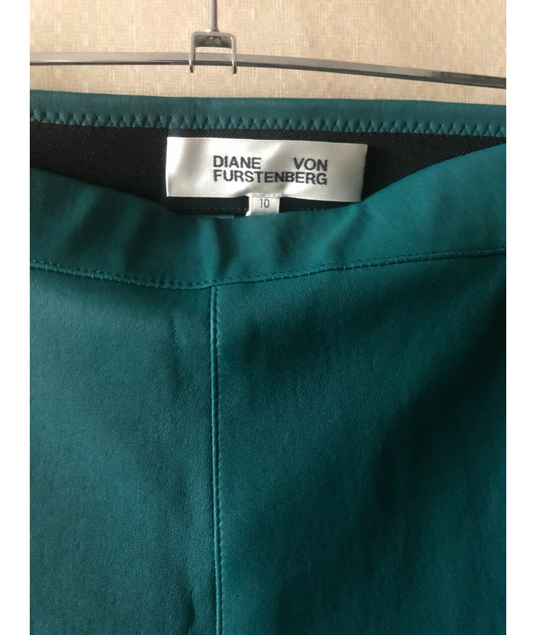 DIANE VON FURSTENBERG Зеленые кожаные прямые брюки, фото 3