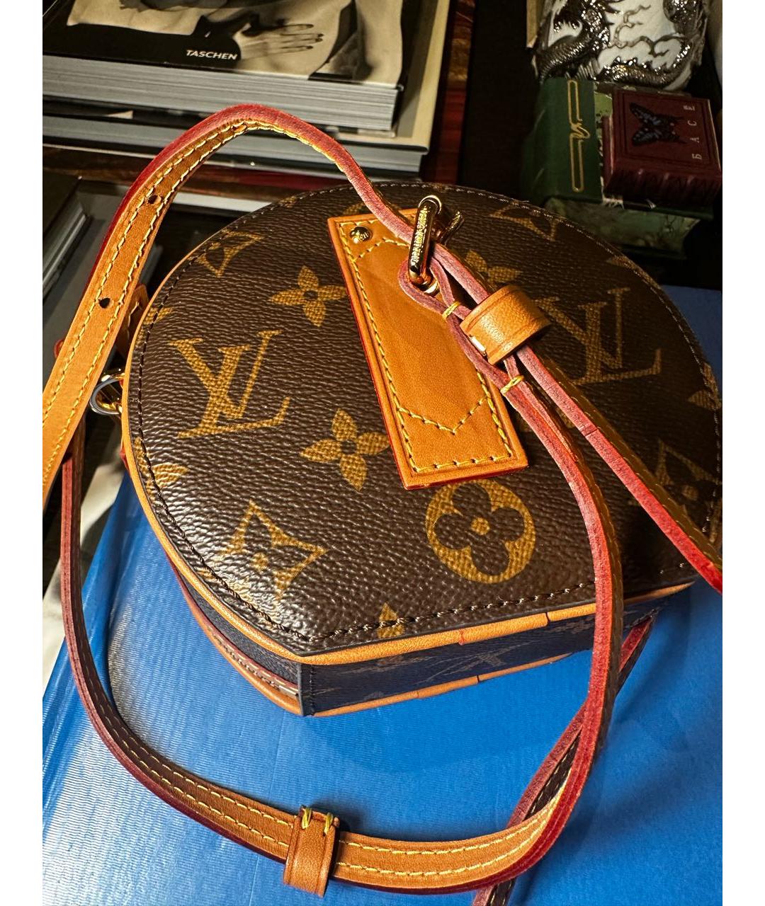 LOUIS VUITTON Коричневая сумка через плечо, фото 5