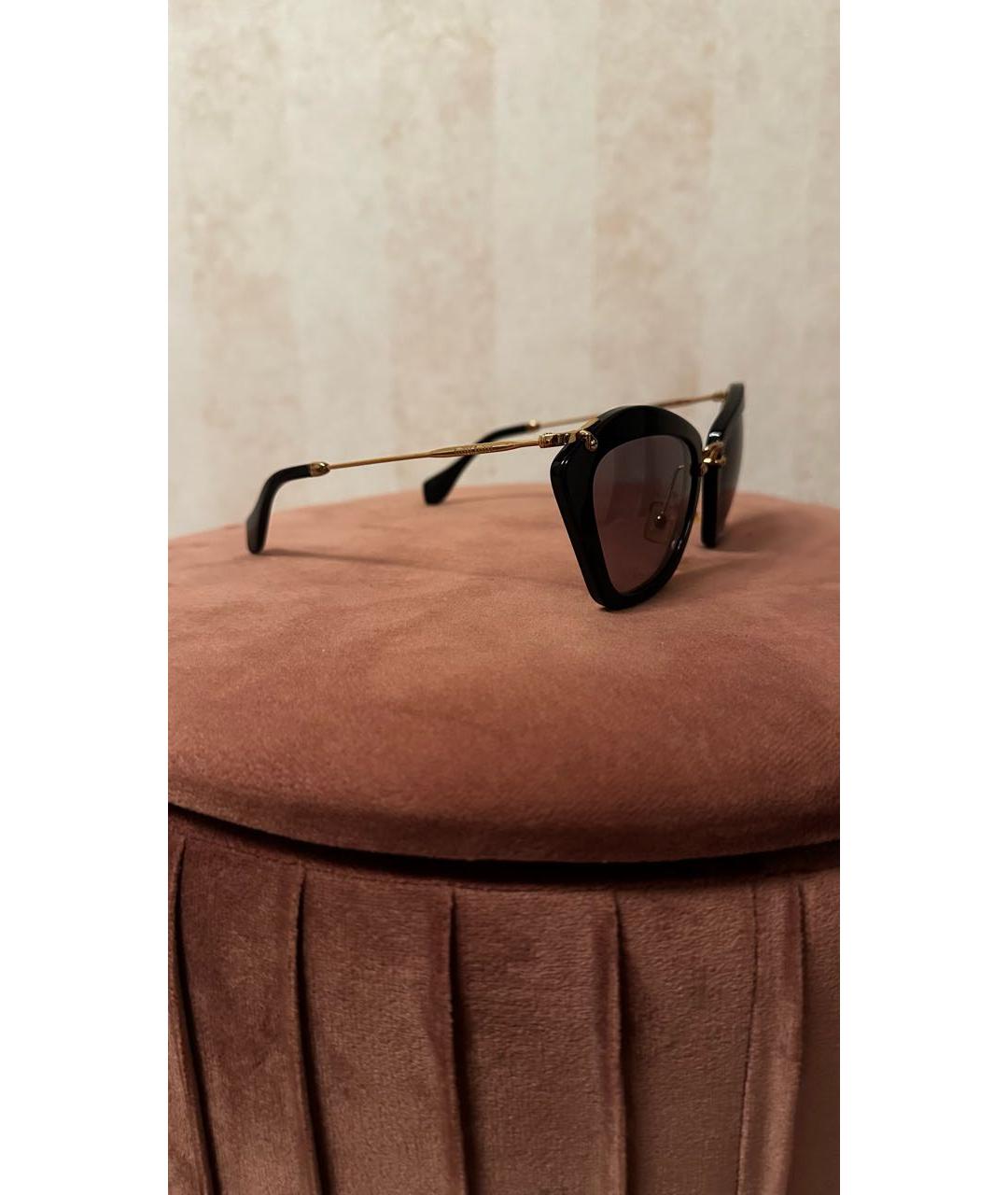 MIU MIU Черные пластиковые солнцезащитные очки, фото 2