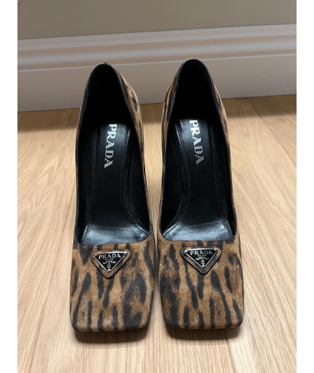 PRADA Коричневые замшевые туфли, фото 2