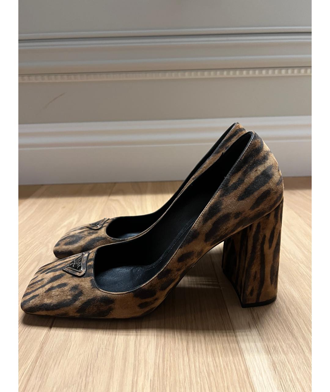 PRADA Коричневые замшевые туфли, фото 9