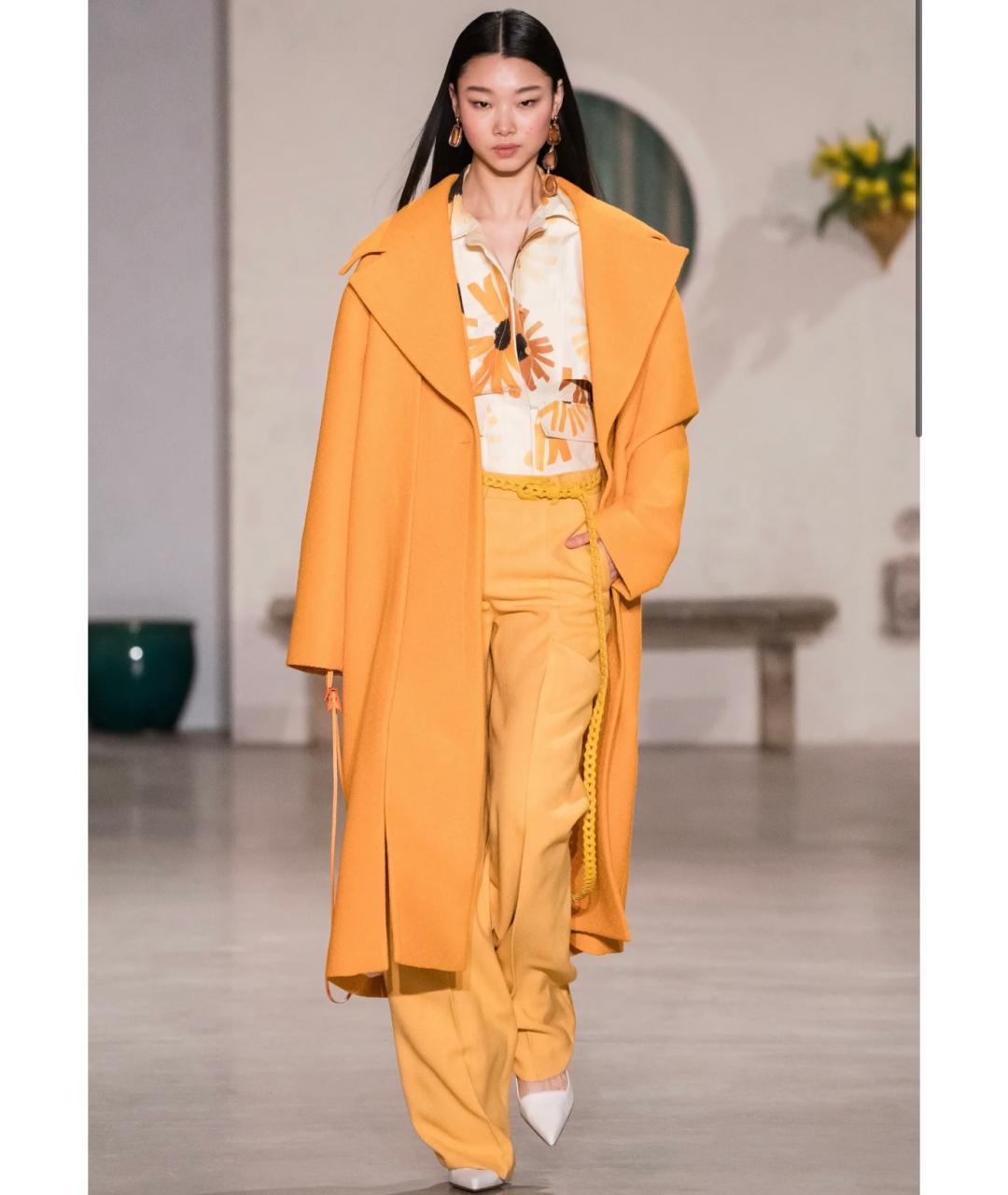 JACQUEMUS Горчичные вискозные прямые брюки, фото 3