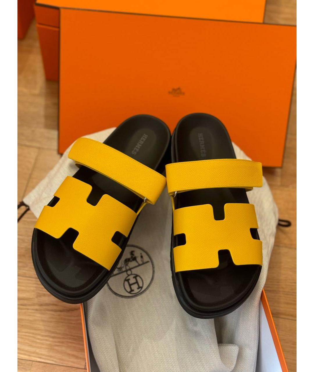 HERMES Желтые кожаные сандалии, фото 2