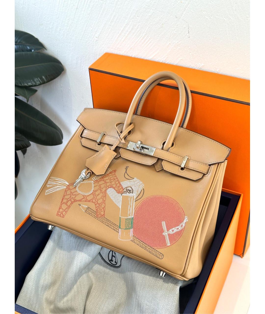 HERMES Бежевая кожаная сумка с короткими ручками, фото 3