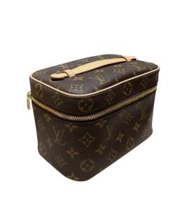 LOUIS VUITTON Косметичка