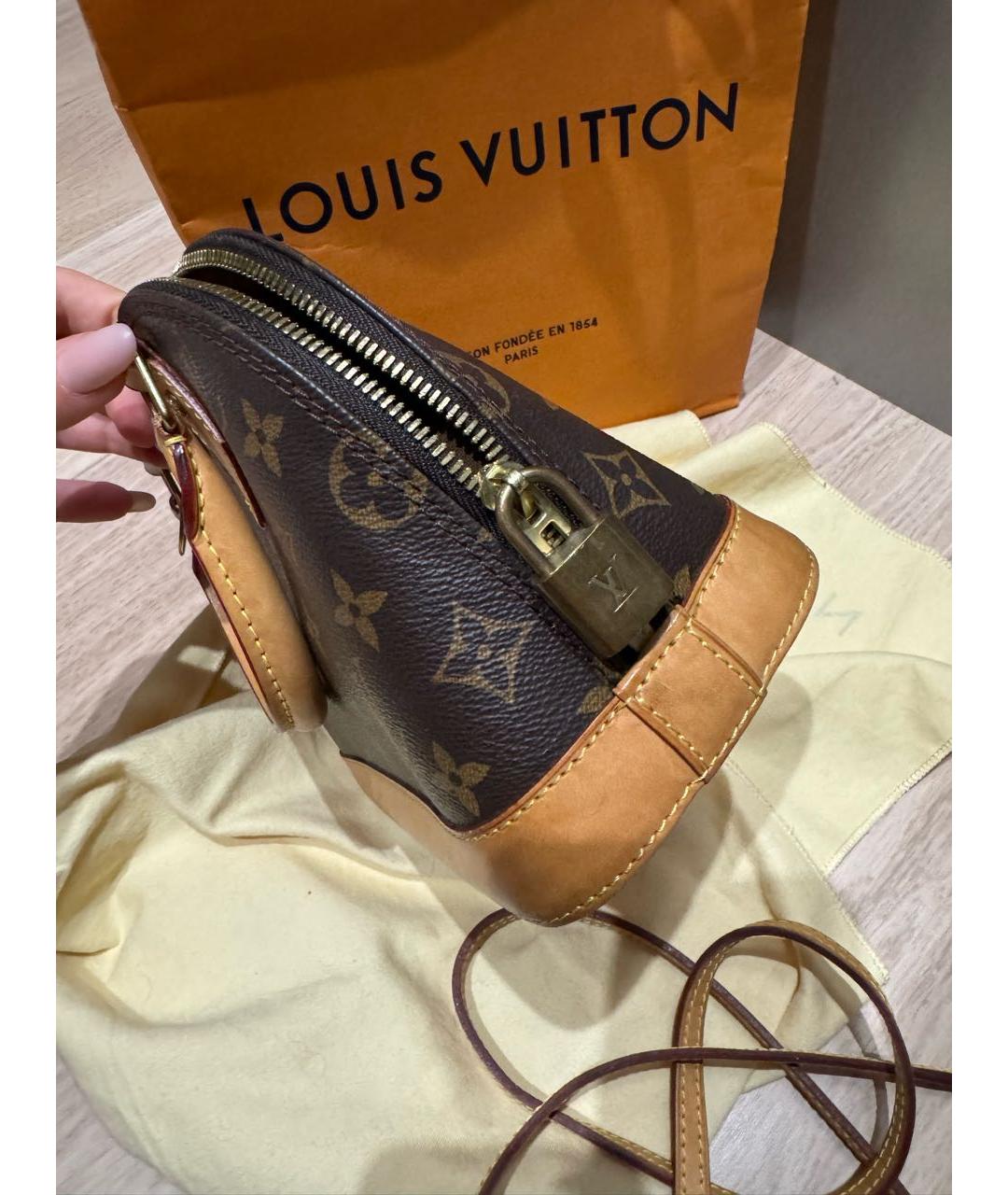 LOUIS VUITTON Коричневая сумка с короткими ручками, фото 3