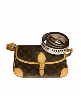 LOUIS VUITTON Сумка через плечо