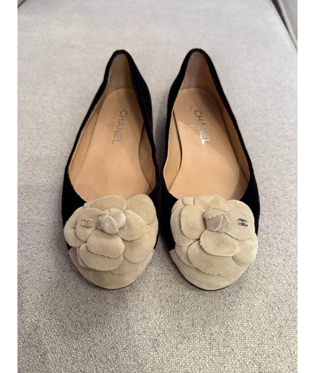 CHANEL Черные бархатные балетки, фото 2
