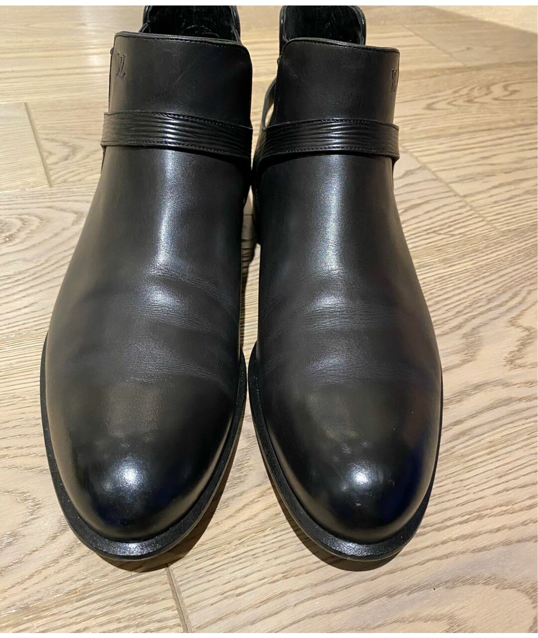 LOUIS VUITTON PRE-OWNED Черные кожаные низкие ботинки, фото 3