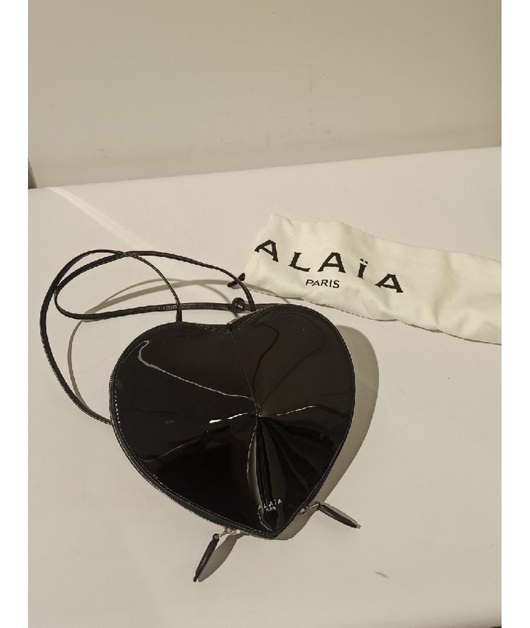 ALAIA Черная сумка через плечо из лакированной кожи, фото 6