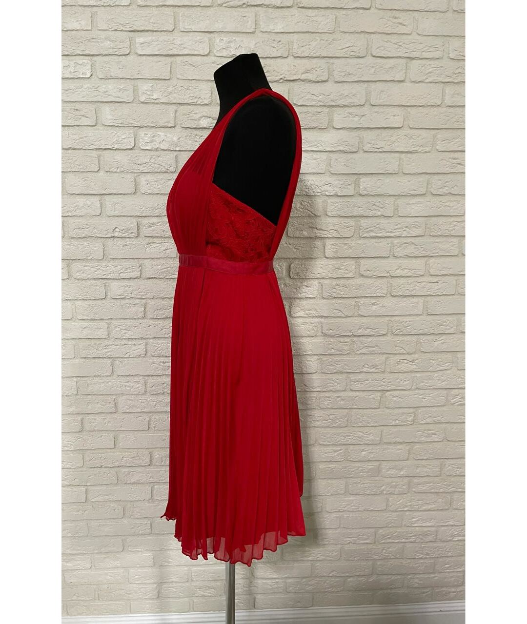 MONIQUE LHUILLIER Красное полиэстеровое коктейльное платье, фото 5