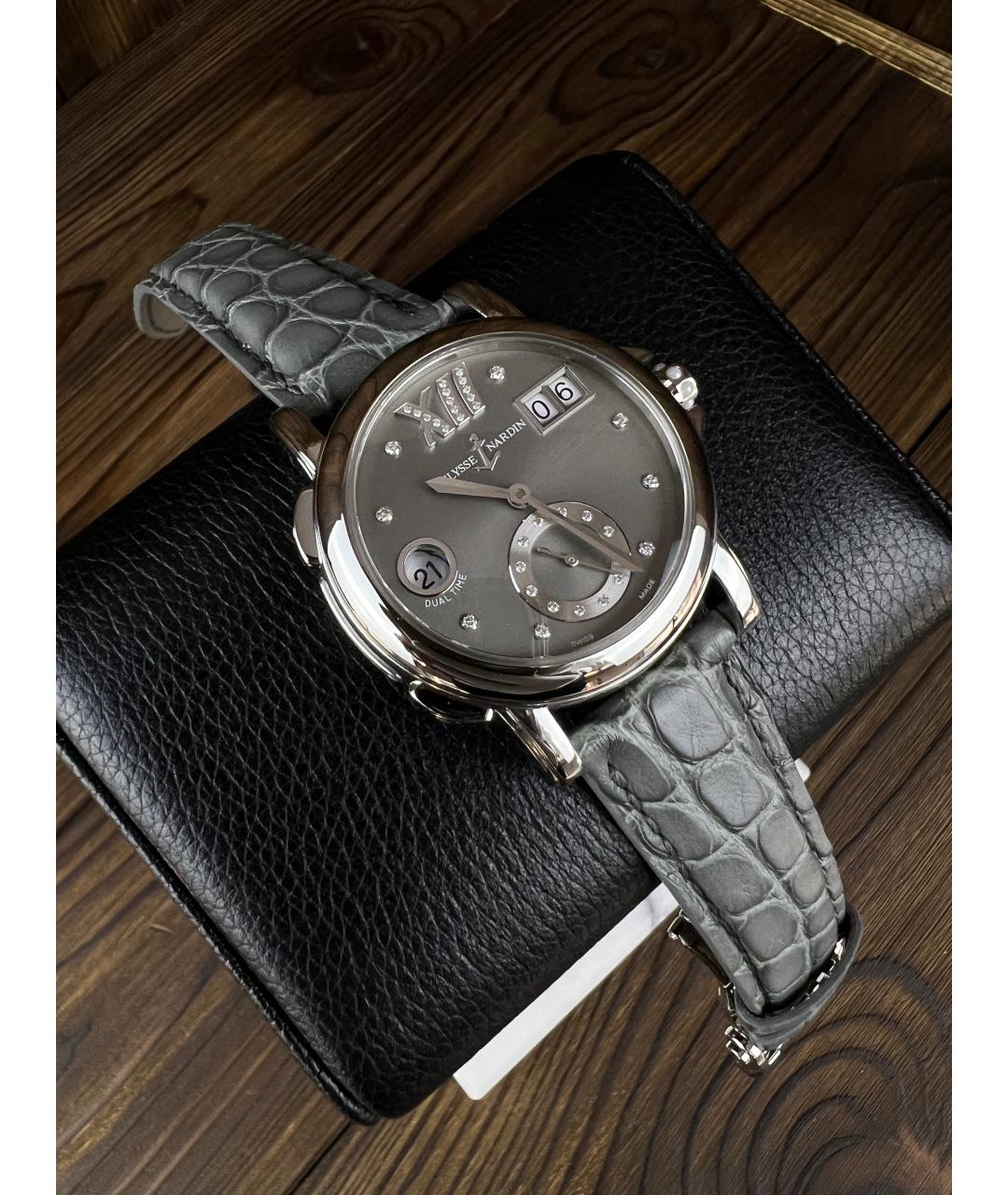 Ulysse Nardin Серые часы, фото 3