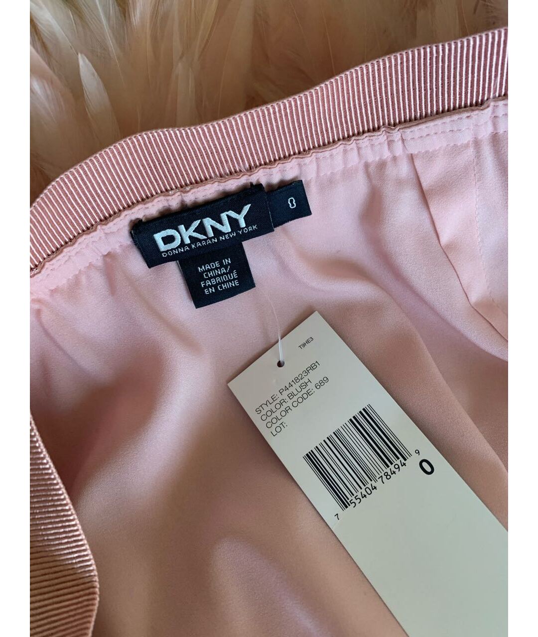 DKNY Розовая юбка мини из экзотической кожи, фото 7
