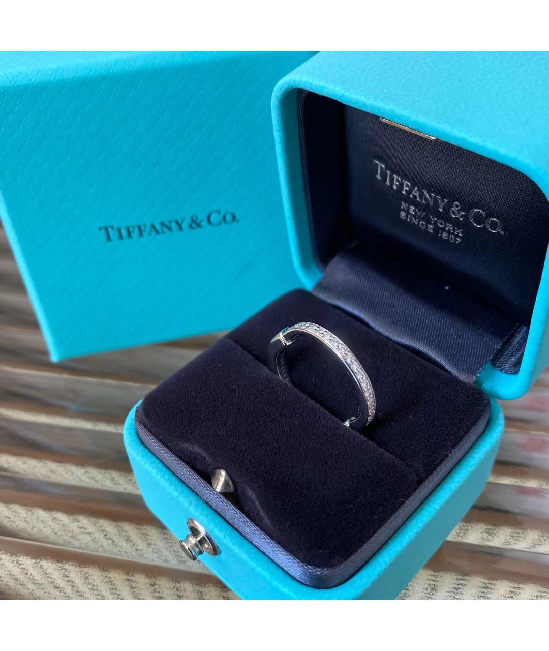 TIFFANY&CO Кольцо из белого золота, фото 6