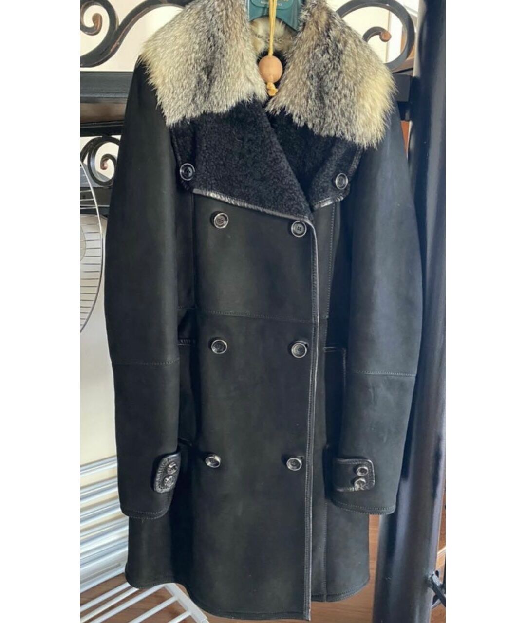 GUCCI Черная замшевая дубленка, фото 4